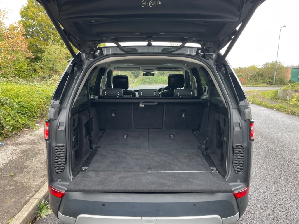 Used Land Rover Discovery 2018 for sale - 75997835: Photo 29