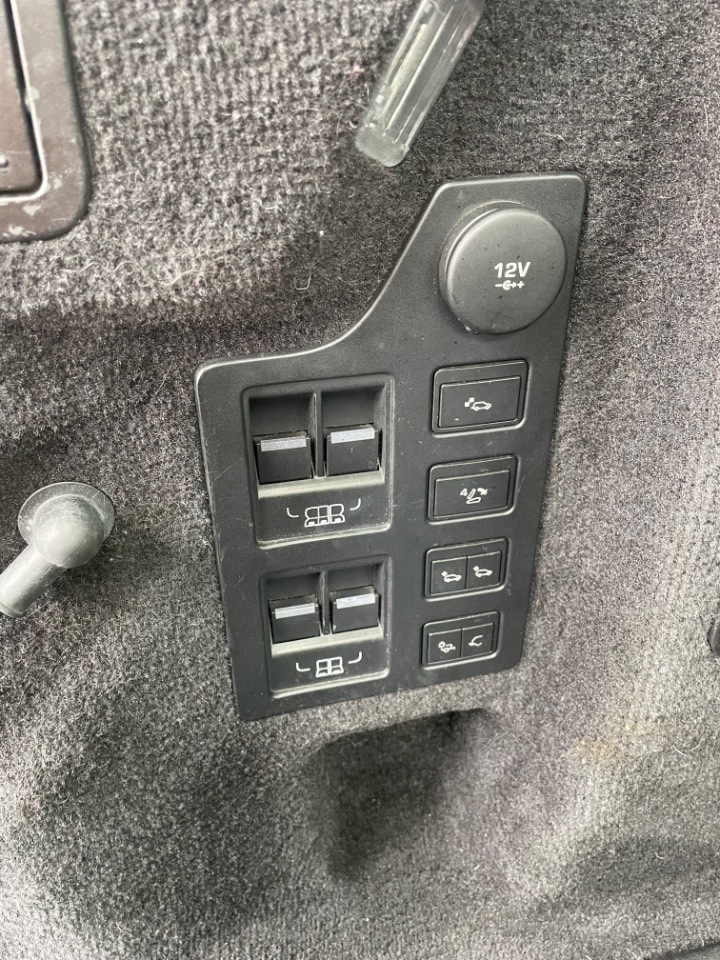 Used Land Rover Discovery 2018 for sale - 75997835: Photo 34