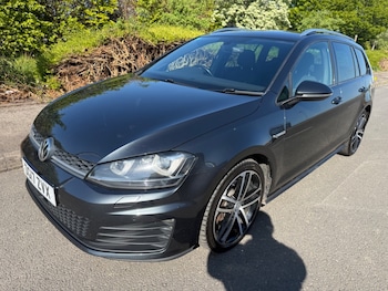 Used Volkswagen Golf 2017 for sale - 78425475: Photo