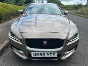 Used Jaguar XE 2017 for sale - 74963509: Photo