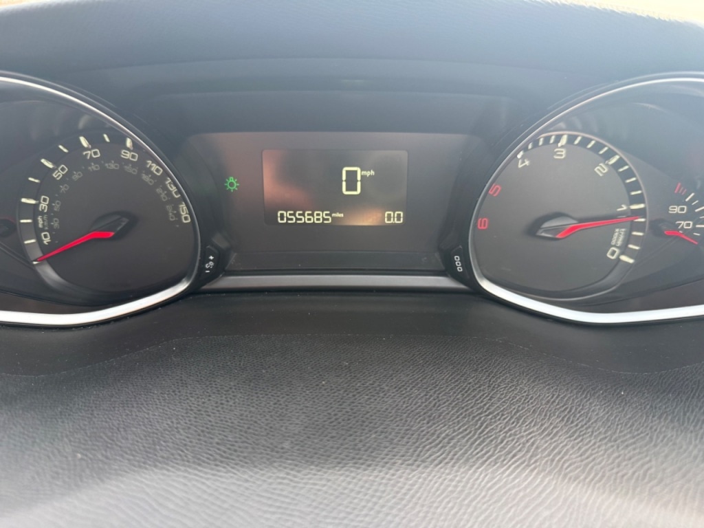 Used Peugeot 308 2017 for sale - 77493923: Photo 15