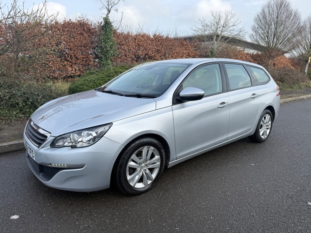 Used Peugeot 308 2017 for sale - 77493923: Photo 2