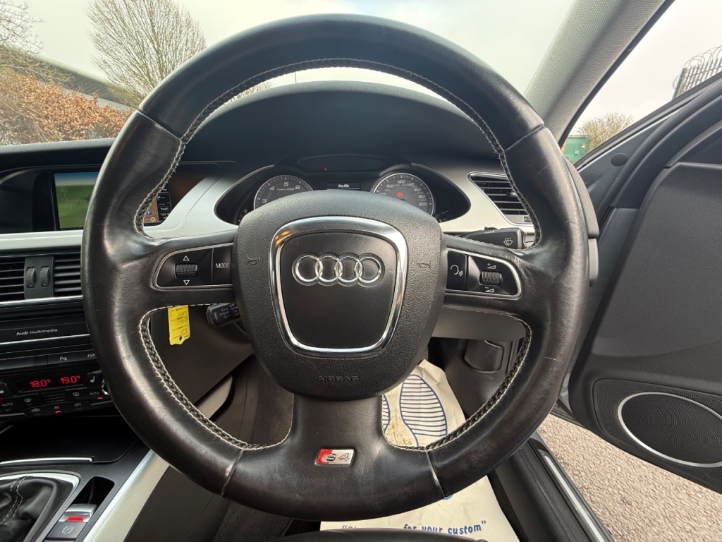 Used Audi A4 2010 for sale - 77836265: Photo 12