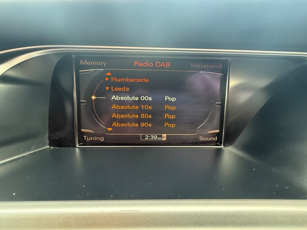 Used Audi A4 2010 for sale - 77836265: Photo 15