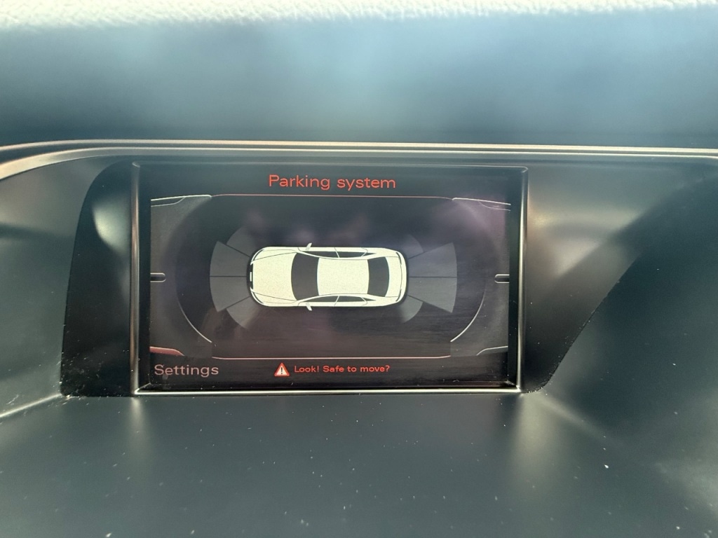 Used Audi A4 2010 for sale - 77836265: Photo 16