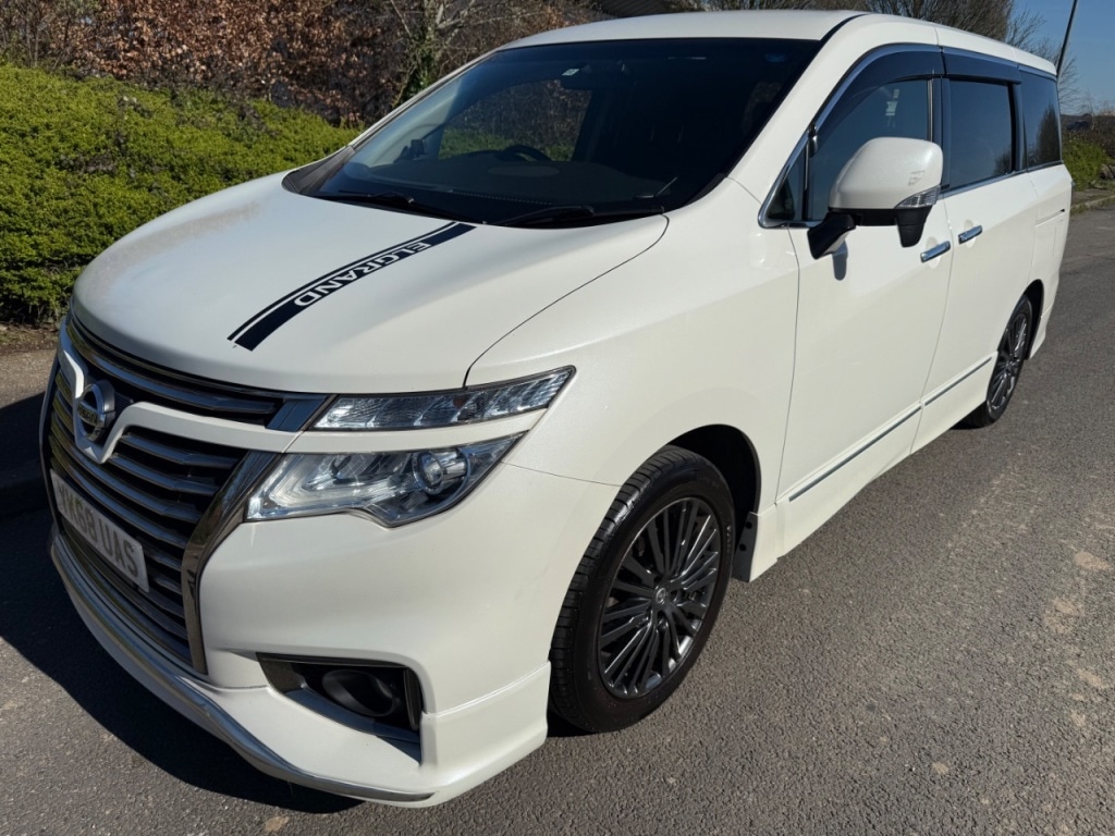 Used Nissan Elgrand 2024 for sale - 77919263: Photo 3