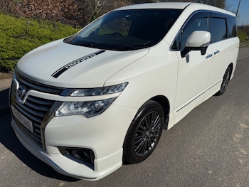 Used Nissan Elgrand 2024 for sale - 77919263: Photo