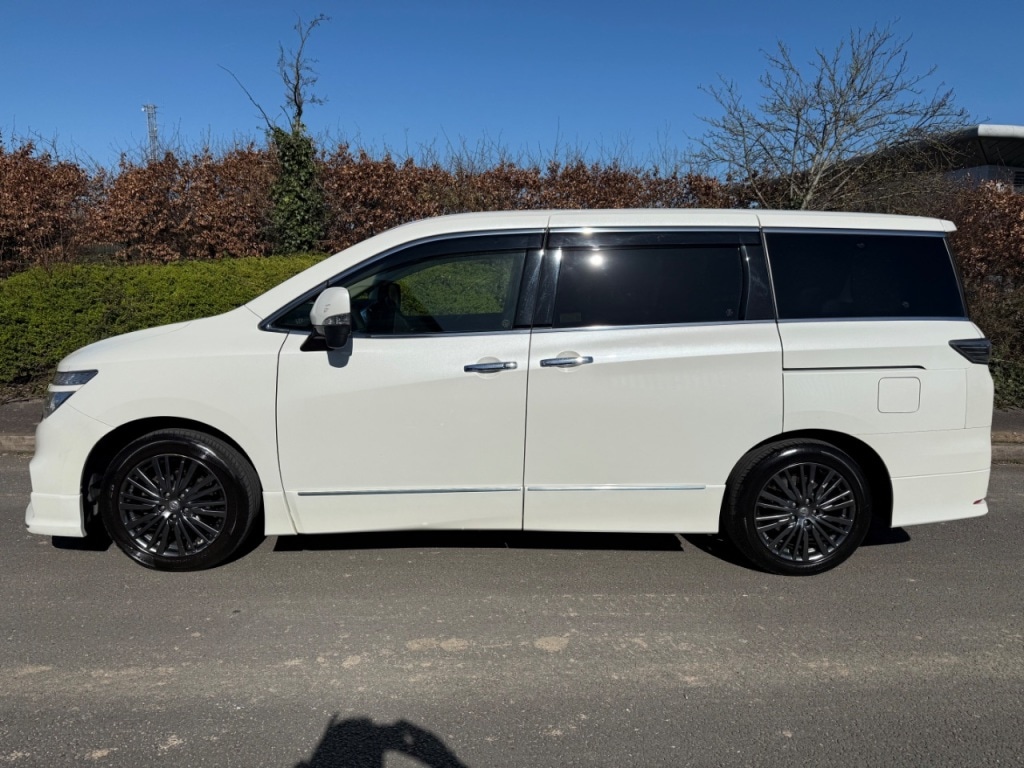 Used Nissan Elgrand 2024 for sale - 77919263: Photo 4