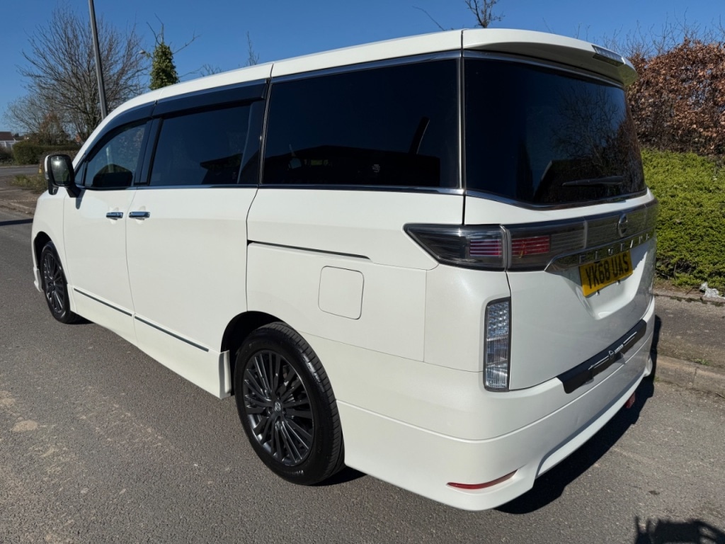 Used Nissan Elgrand 2024 for sale - 77919263: Photo 6