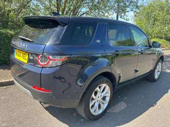 Used Land Rover Discovery Sport 2016 for sale - 74540993: Photo