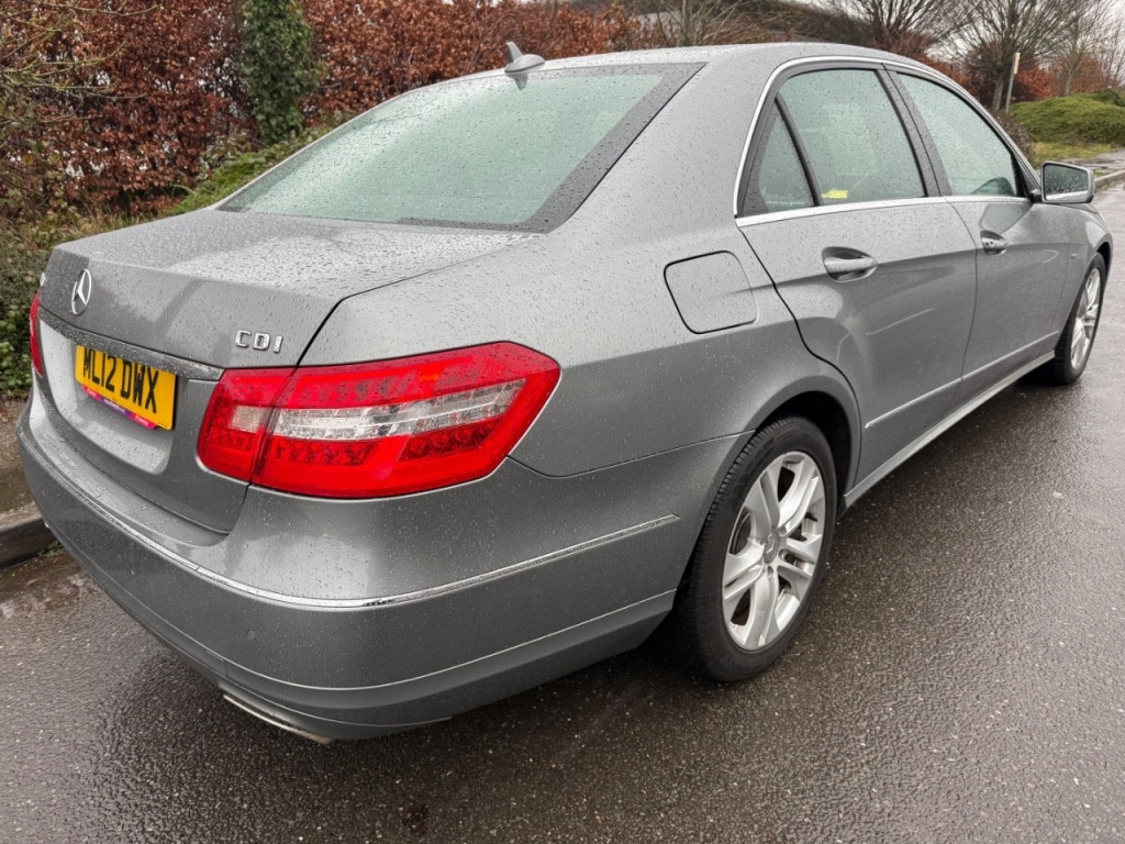 Used Mercedes-Benz E Class 2012 for sale - 77341143: Photo 8