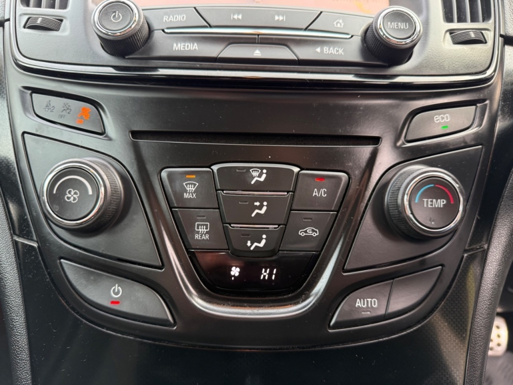 Used Vauxhall Insignia 2015 for sale - 77138808: Photo 17