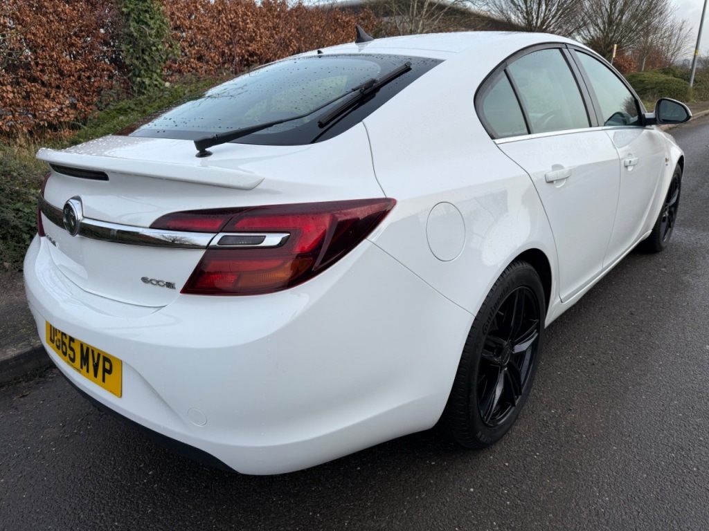 Used Vauxhall Insignia 2015 for sale - 77138808: Photo 8