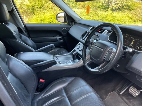 Used Land Rover Range Rover Sport 2016 for sale - 72363499: Photo 9