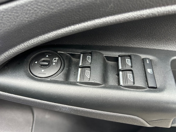 Used Ford Grand Tourneo Connect 2016 for sale - 76235171: Photo 11