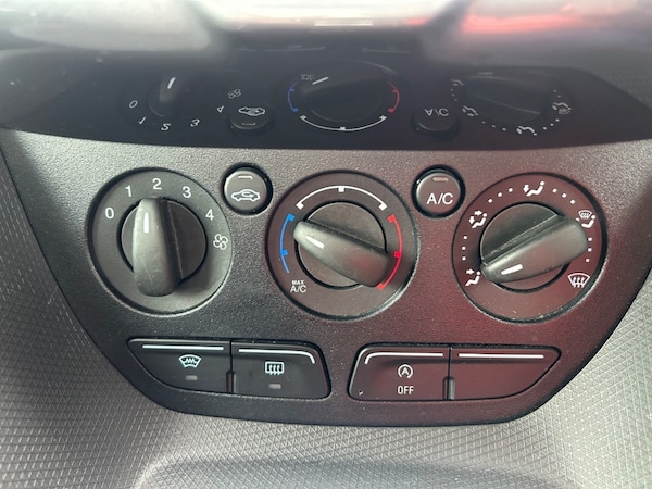 Used Ford Grand Tourneo Connect 2016 for sale - 76235171: Photo 16