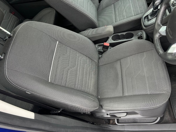 Used Ford Grand Tourneo Connect 2016 for sale - 76235171: Photo 5