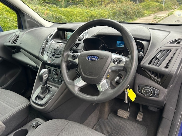 Used Ford Grand Tourneo Connect 2016 for sale - 76235171: Photo 6
