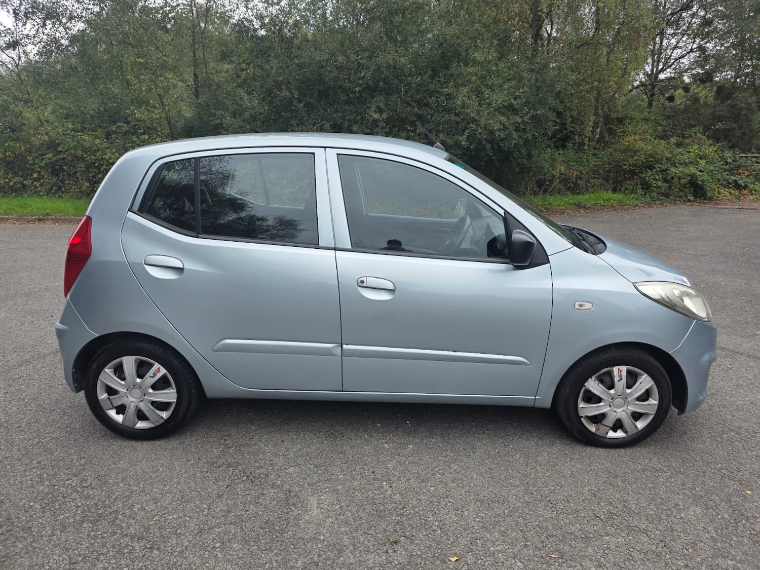 Used Hyundai i10 2011 for sale - 76144335: Photo 6