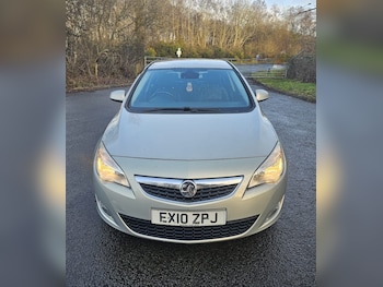Used Vauxhall Astra 2010 for sale - 75615624: Photo