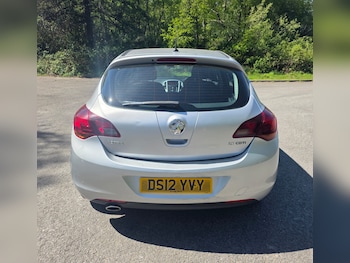 Used Vauxhall Astra 2012 for sale - 78354647: Photo