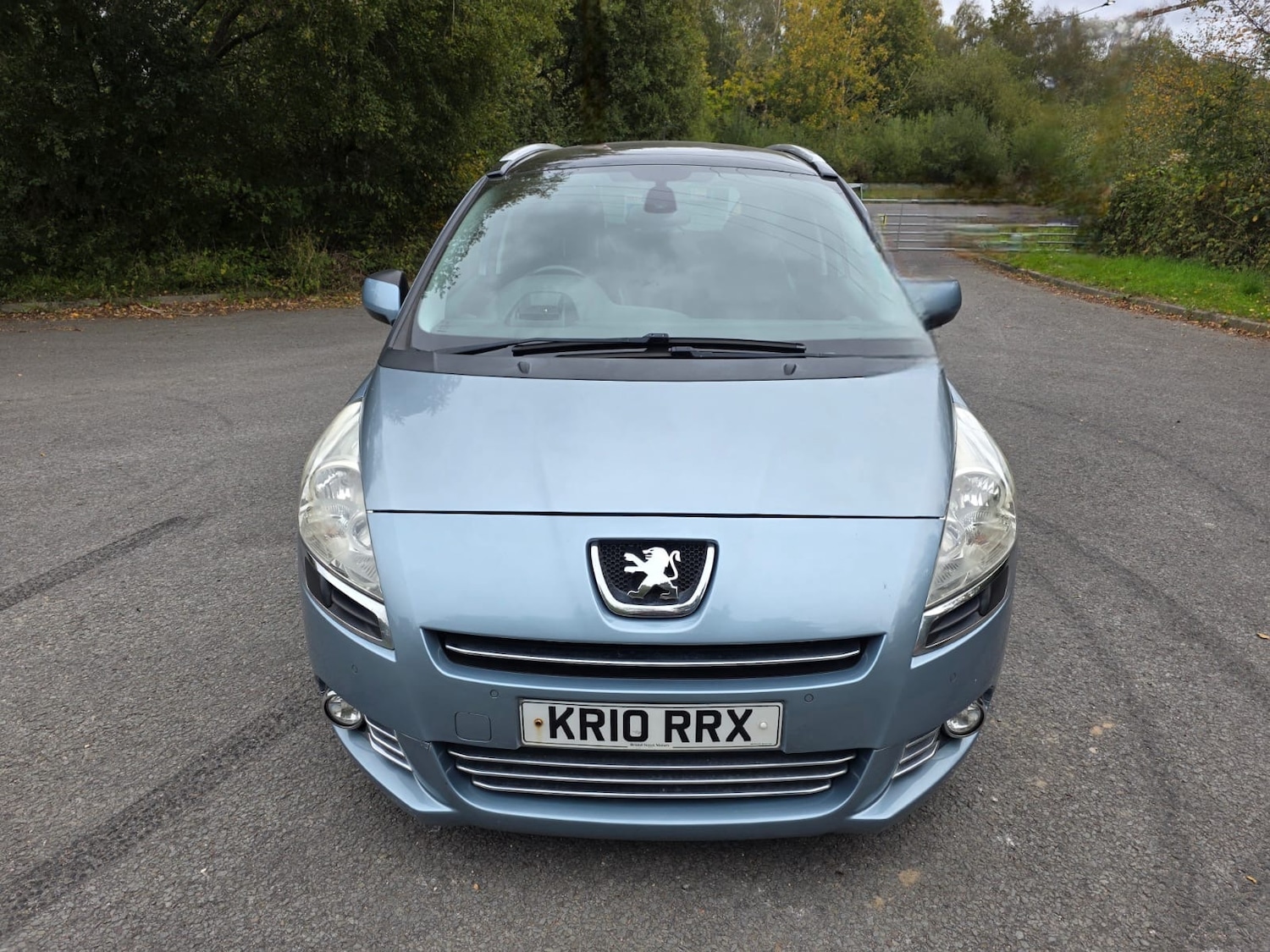 Used Peugeot 5008 2010 for sale - 76332004: Photo 3
