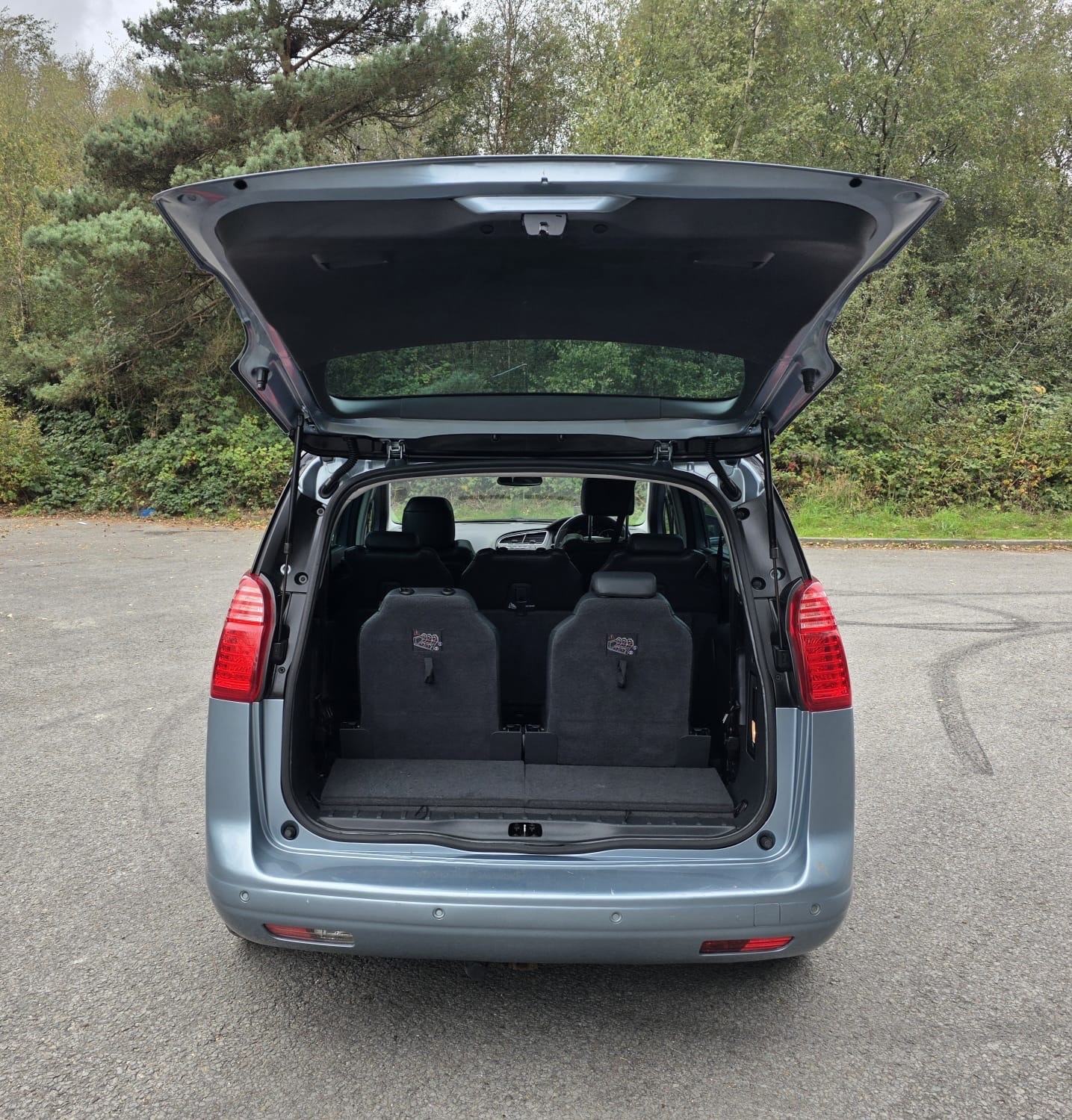 Used Peugeot 5008 2010 for sale - 76332004: Photo 7