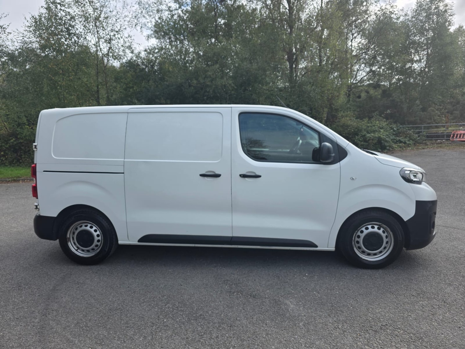 Used Peugeot Expert 2018 for sale - 76143296: Photo 6