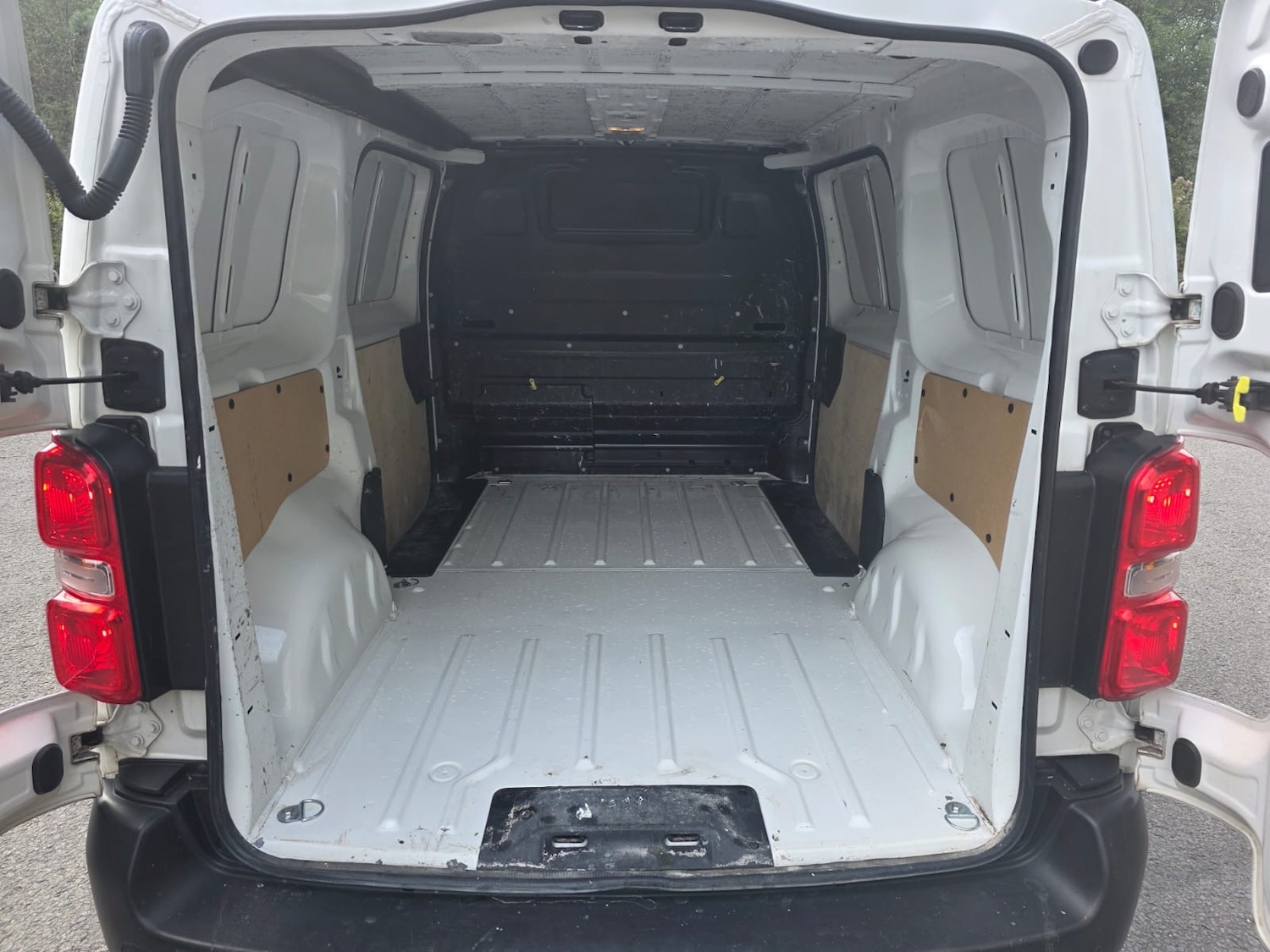 Used Peugeot Expert 2018 for sale - 76143296: Photo 7