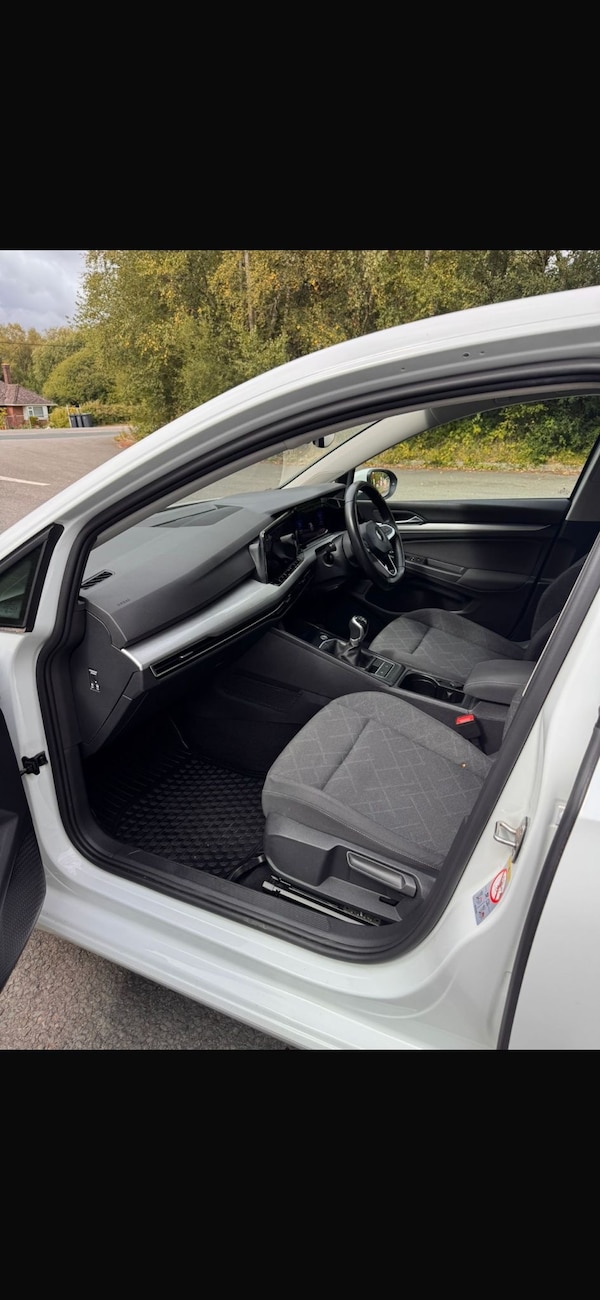 Used Volkswagen Golf 2023 for sale - 76143277: Photo 9