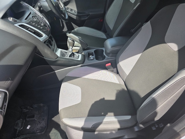 Used Ford Focus 2011 for sale - 75615606: Photo 10