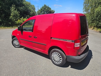 Used Volkswagen Caddy 2010 for sale - 75667583: Photo