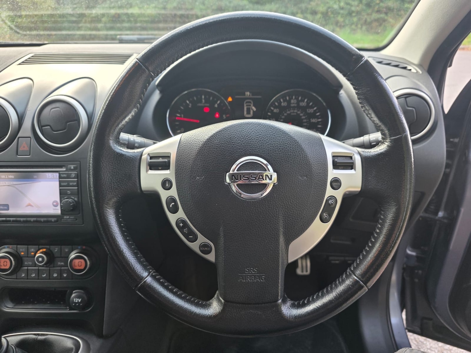 Used Nissan Qashqai 2010 for sale - 76195880: Photo 13