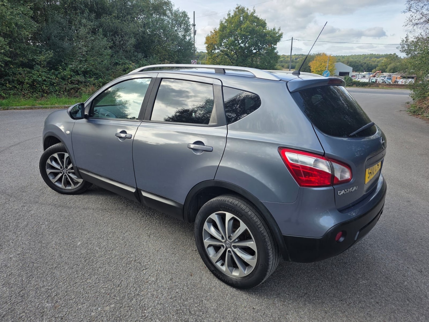 Used Nissan Qashqai 2010 for sale - 76195880: Photo 2