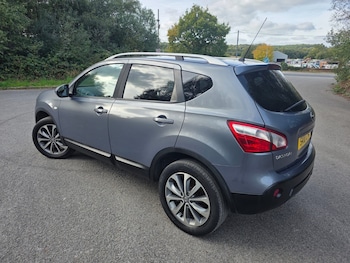 Used Nissan Qashqai 2010 for sale - 76195880: Photo