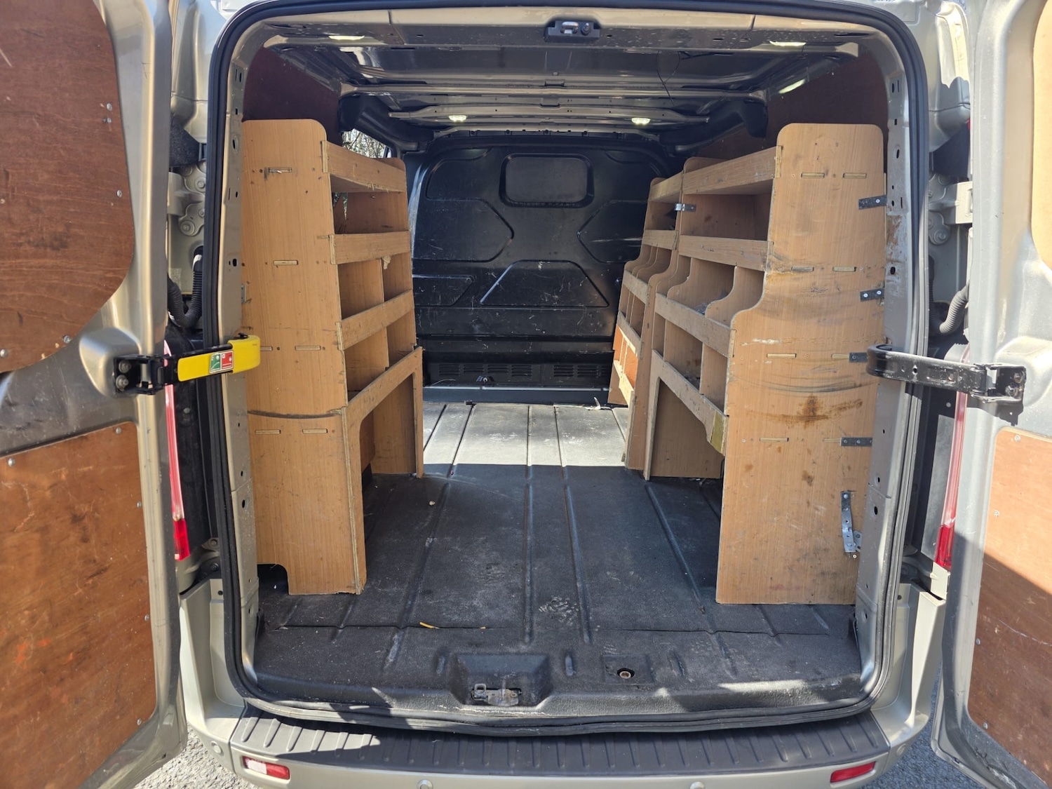 Used Ford Transit Custom 2015 for sale - 77946218: Photo 7