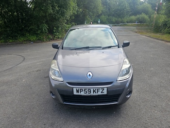 Used Renault Clio 2009 for sale - 75615609: Photo