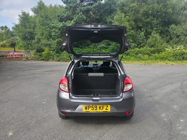 Used Renault Clio 2009 for sale - 75615609: Photo 7