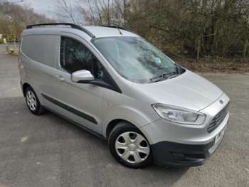Used Ford Transit Courier 2017 for sale - 73998209: Photo