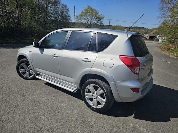 Used Toyota RAV4 2009 for sale - 75615616: Photo 2