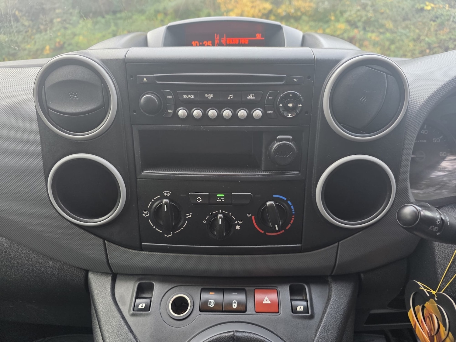 Used Citroen Berlingo 2012 for sale - 76461633: Photo 11