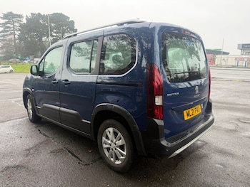 Used Peugeot Rifter 2021 for sale - 77261717: Photo