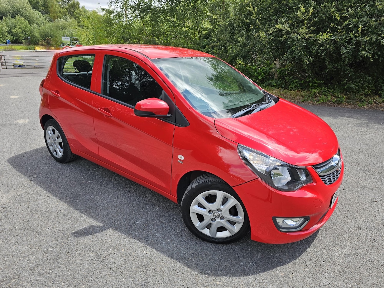 Used Vauxhall Viva 2017 for sale - 76156820: Photo 1