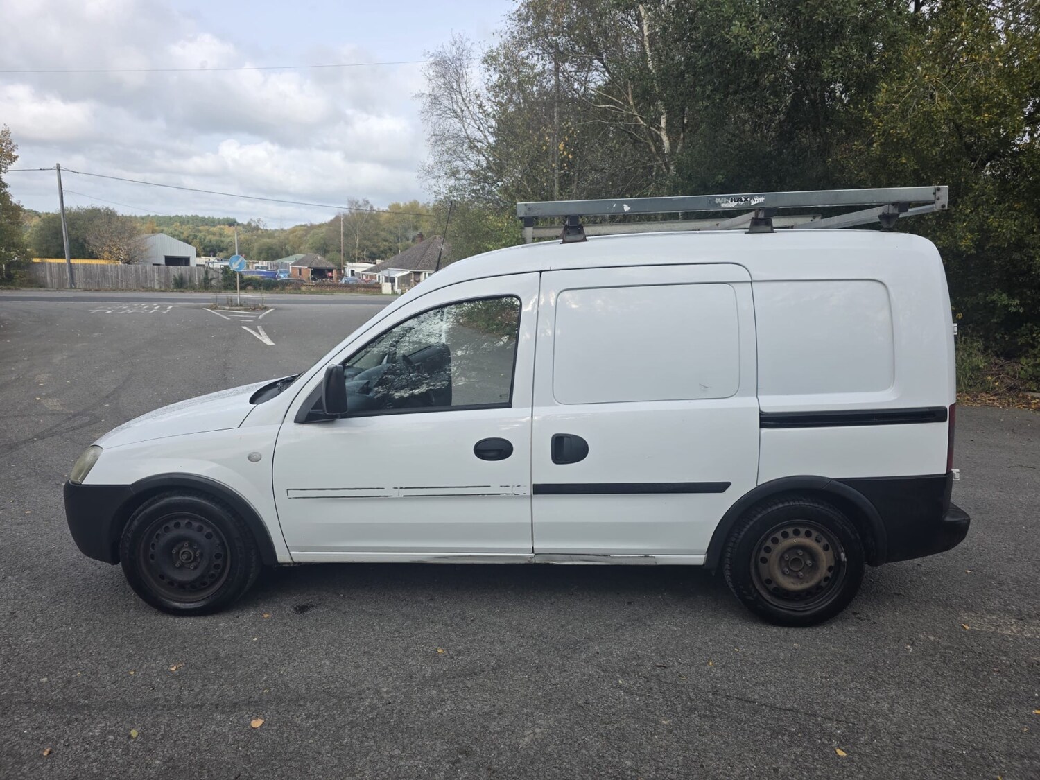 Used Vauxhall Combo 2011 for sale - 76415375: Photo 5