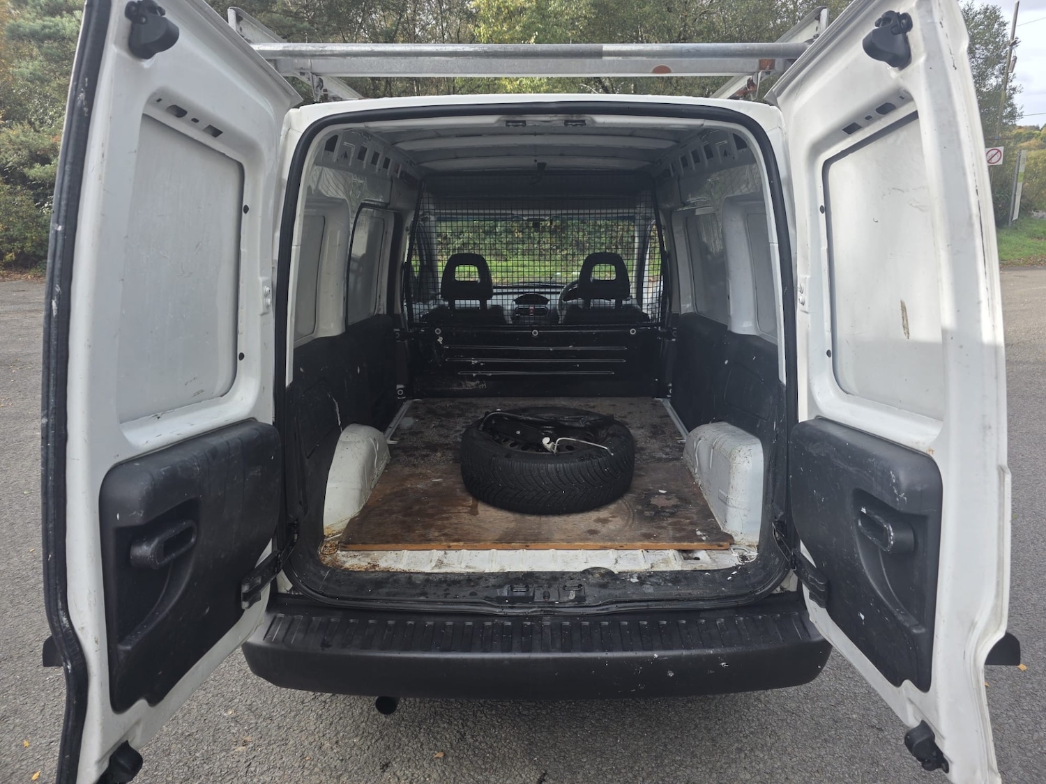 Used Vauxhall Combo 2011 for sale - 76415375: Photo 7