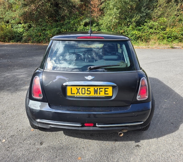 Used MINI Hatch 2005 for sale - 75724241: Photo 4