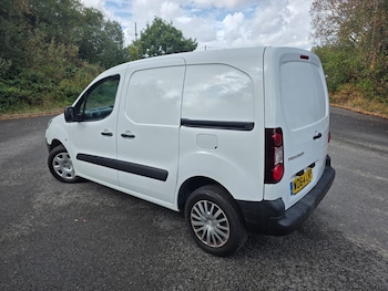 Used Peugeot Partner 2015 for sale - 75667605: Photo
