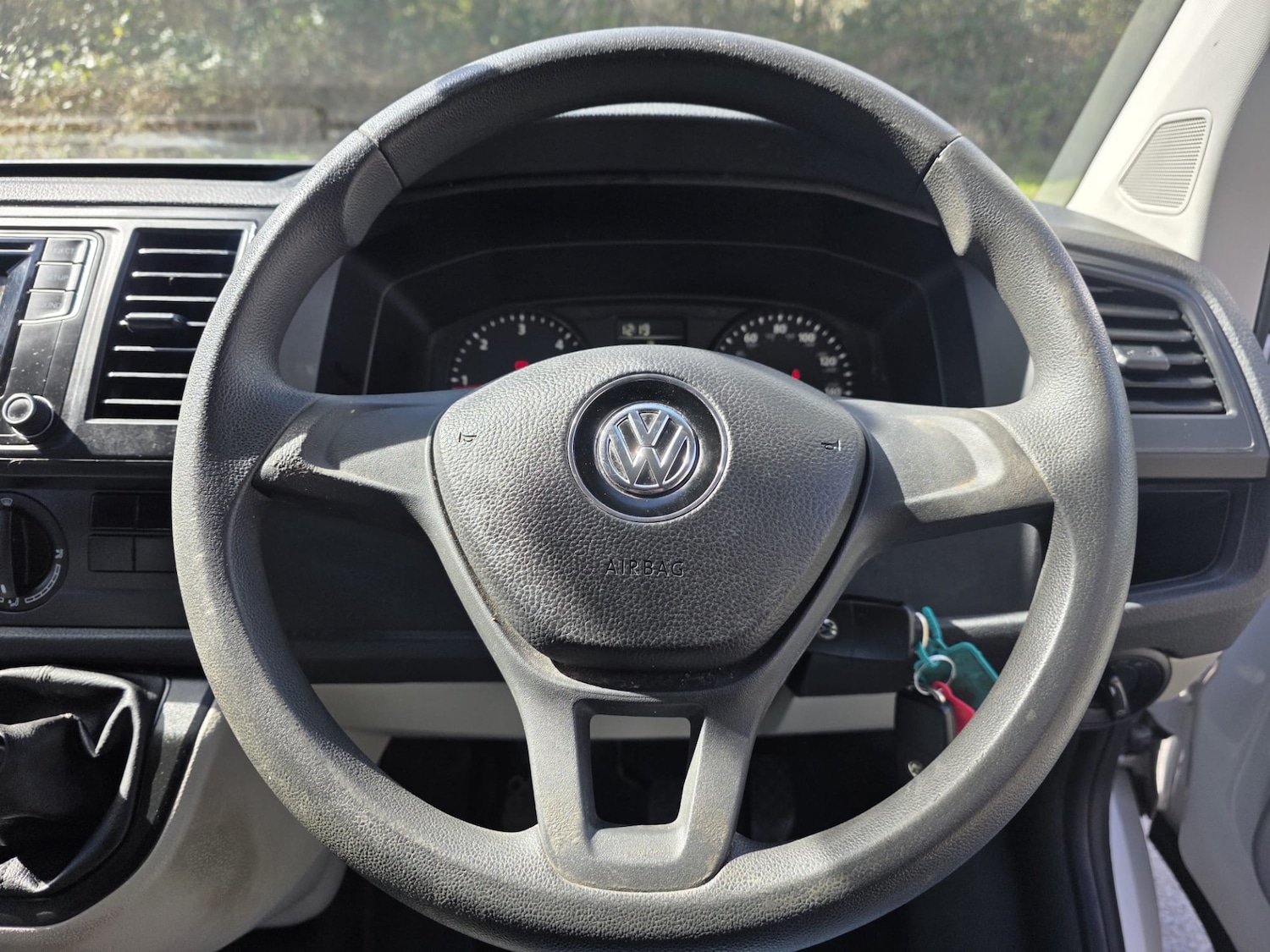 Used Volkswagen Transporter 2017 for sale - 78011784: Photo 12