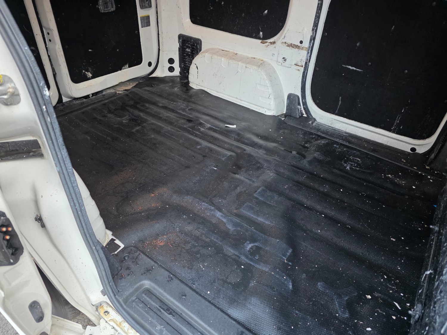 Used Nissan NV200 2013 for sale - 76958862: Photo 8