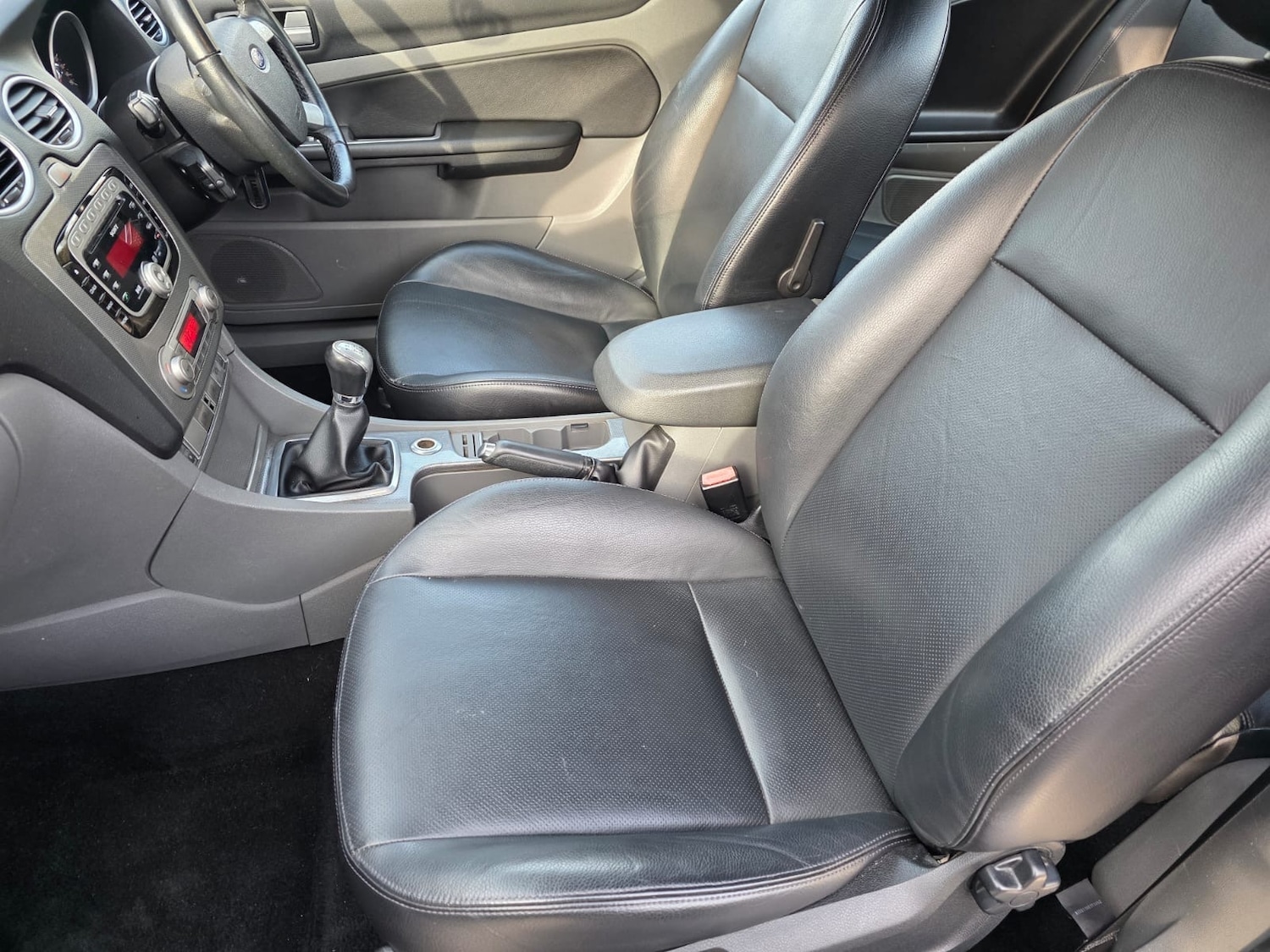 Used Ford Focus CC 2010 for sale - 77663694: Photo 13